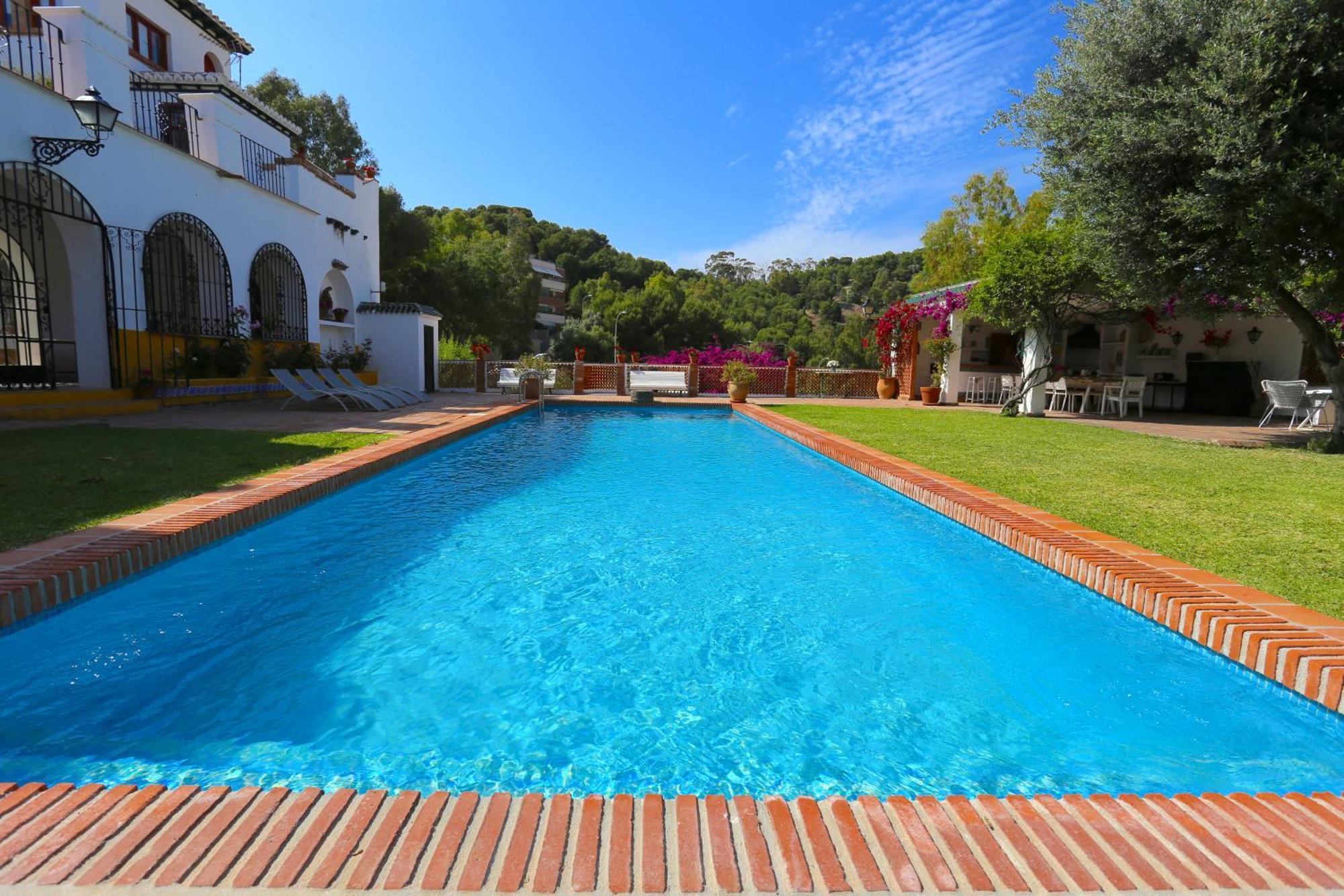 Villa Clavero Nine Premium Apt Malaga Exterior photo